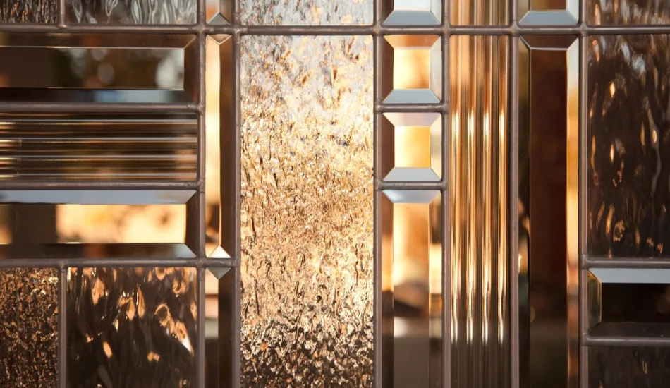 BEVELED GLASS